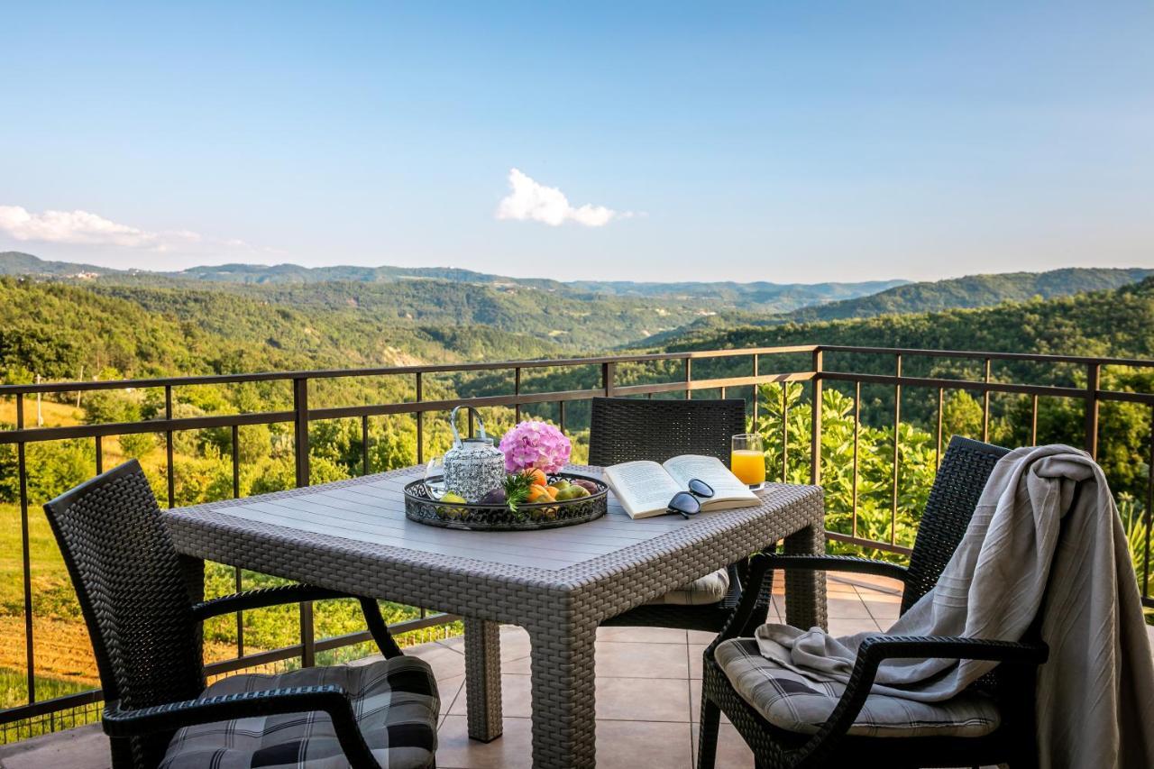 Ferienwohnung Apartman Volte Buzet Exterior foto